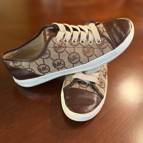 Michael Kors Beige and Brown Canvas Leather Monogram Sneakers. Size - Picture 1 of 9